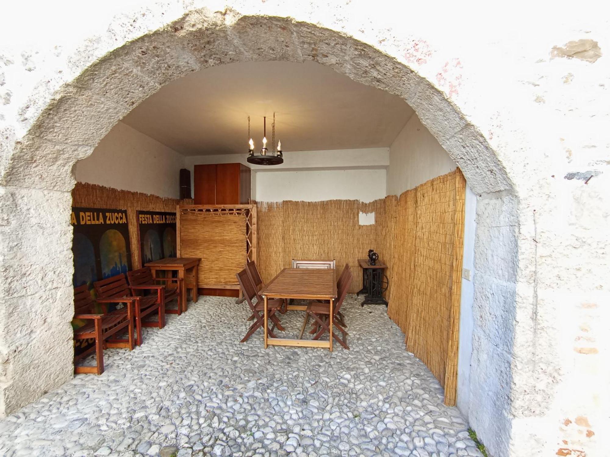 Appartamento Taverna Gattolini Venzone Exteriér fotografie